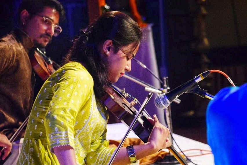 Aahana Zinki Roy – Swar Kala Sangam faculty